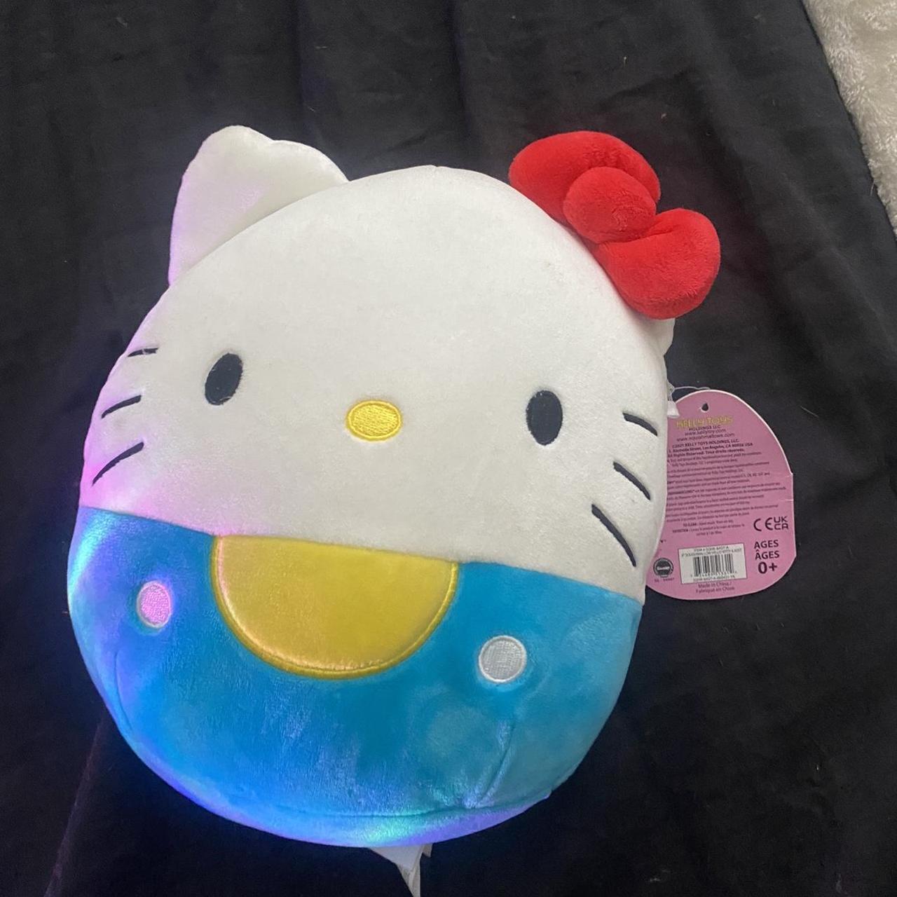 squishmallow hellokitty