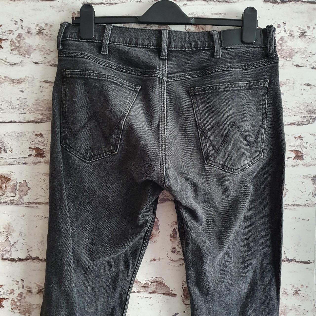 Wrangler regular jeans in black. Well worn, but... - Depop