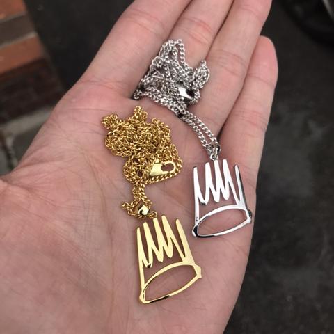 j cole crown necklace