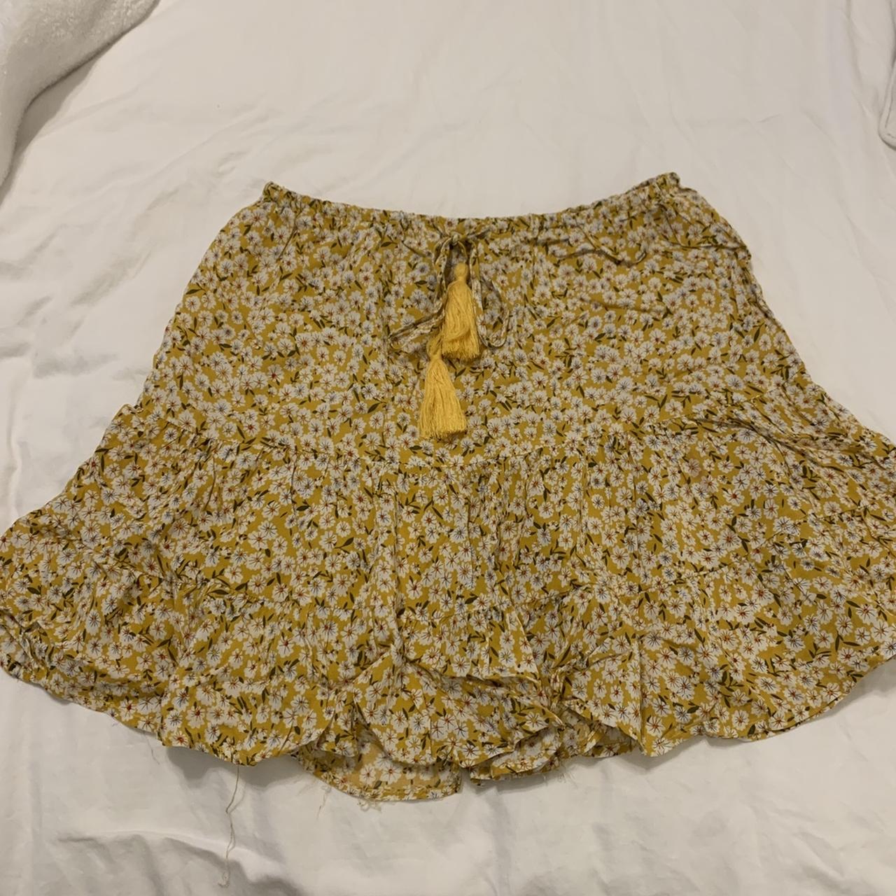 Princess Polly Women's Yellow Skirt | Depop