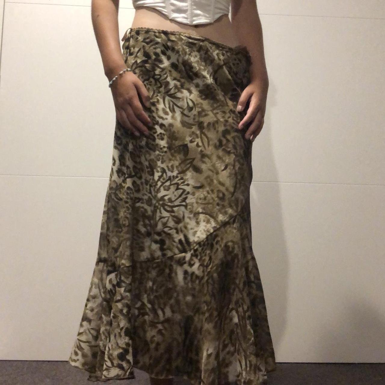 long leopard print skirt! in good condition, only... - Depop