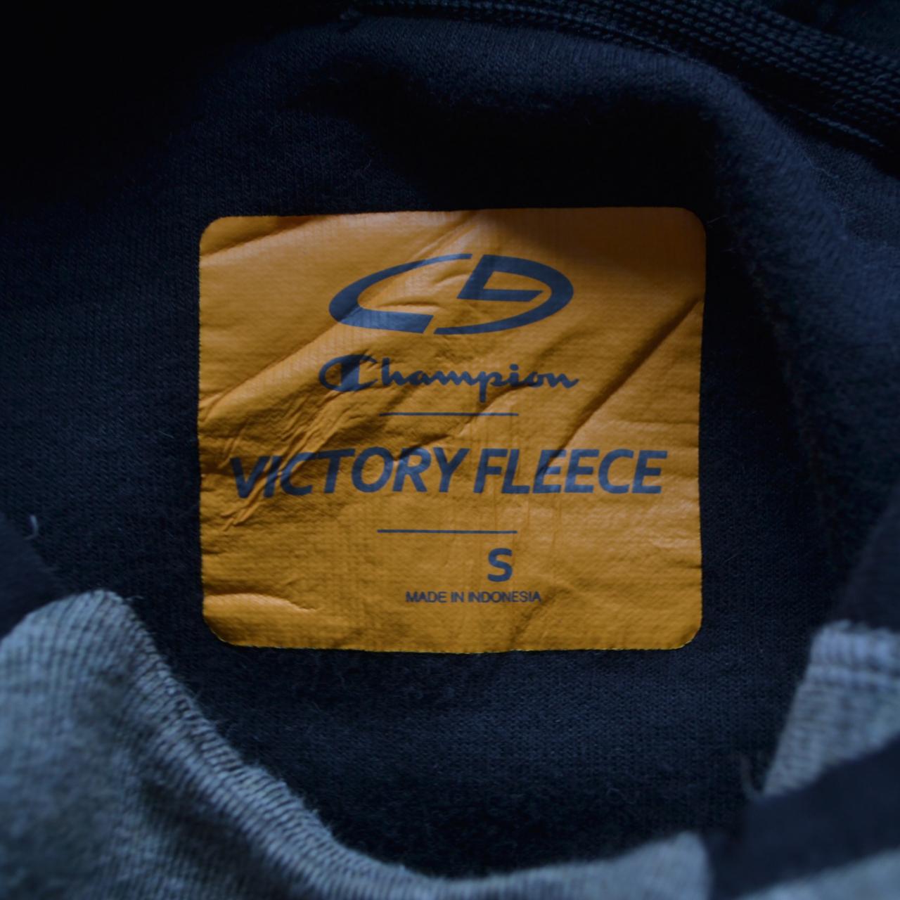 Champion victory hotsell fleece hoodie