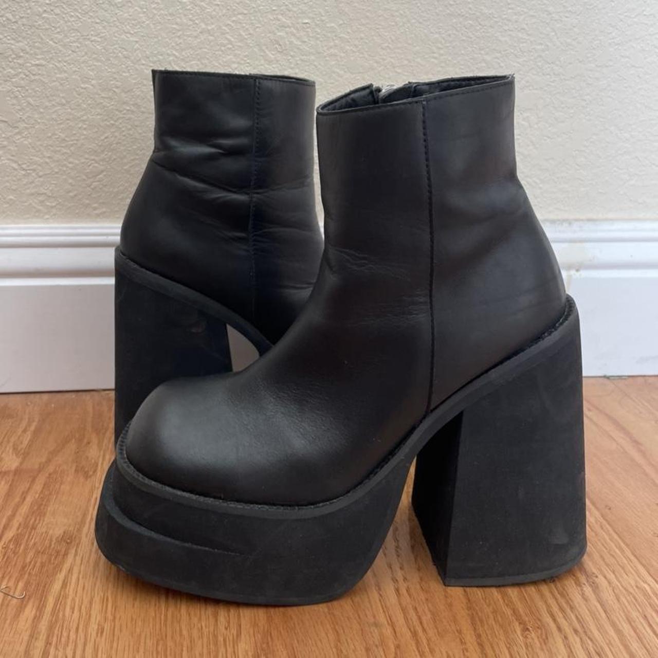 Brat store boot unif