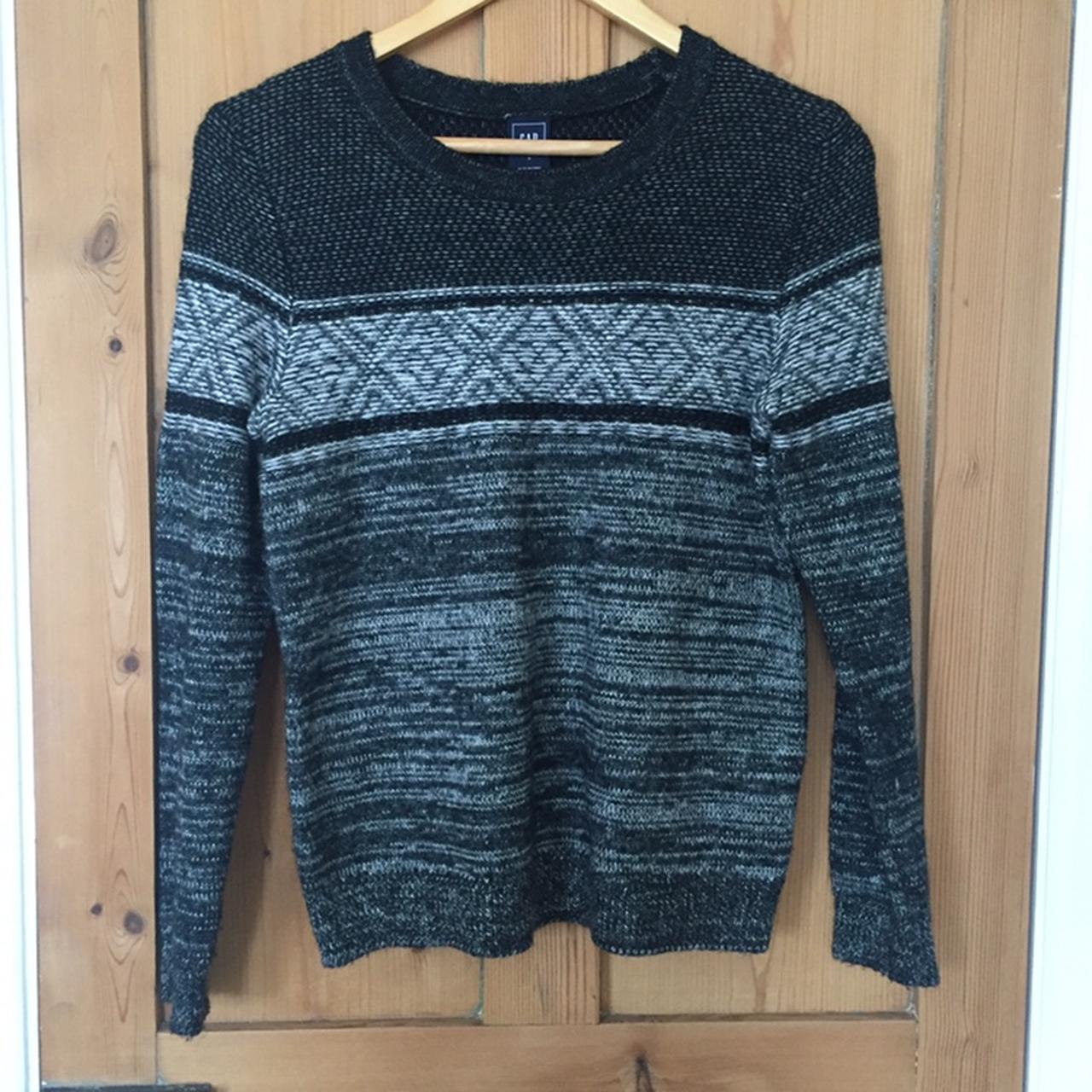 Gap Women's Jumper | Depop