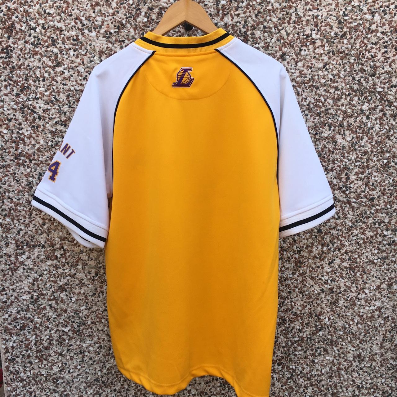 Los Angeles LA Lakers Basketball Warm Up Champion - Depop