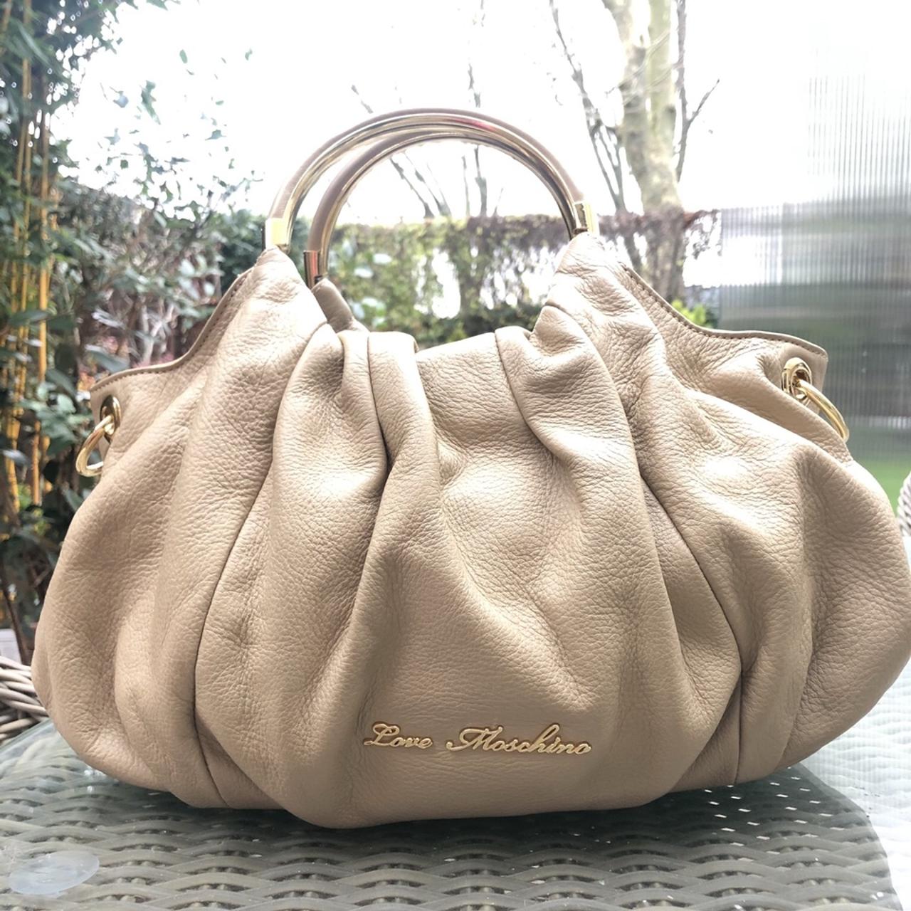 Cream discount moschino bag