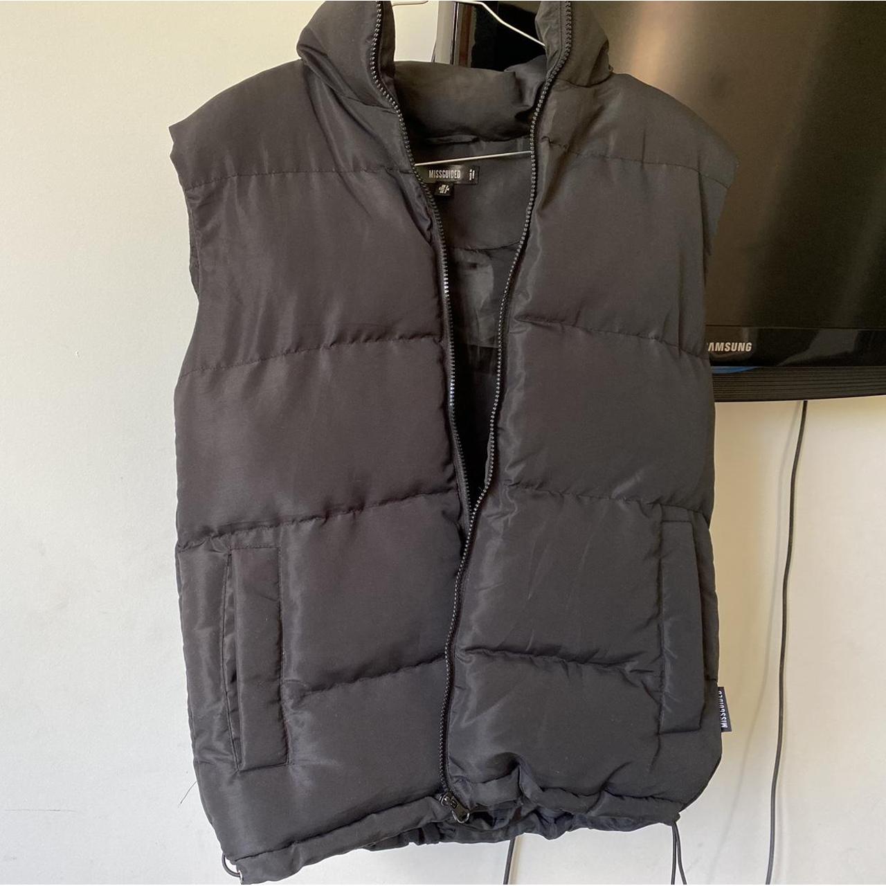 puffer jacket no sleeves