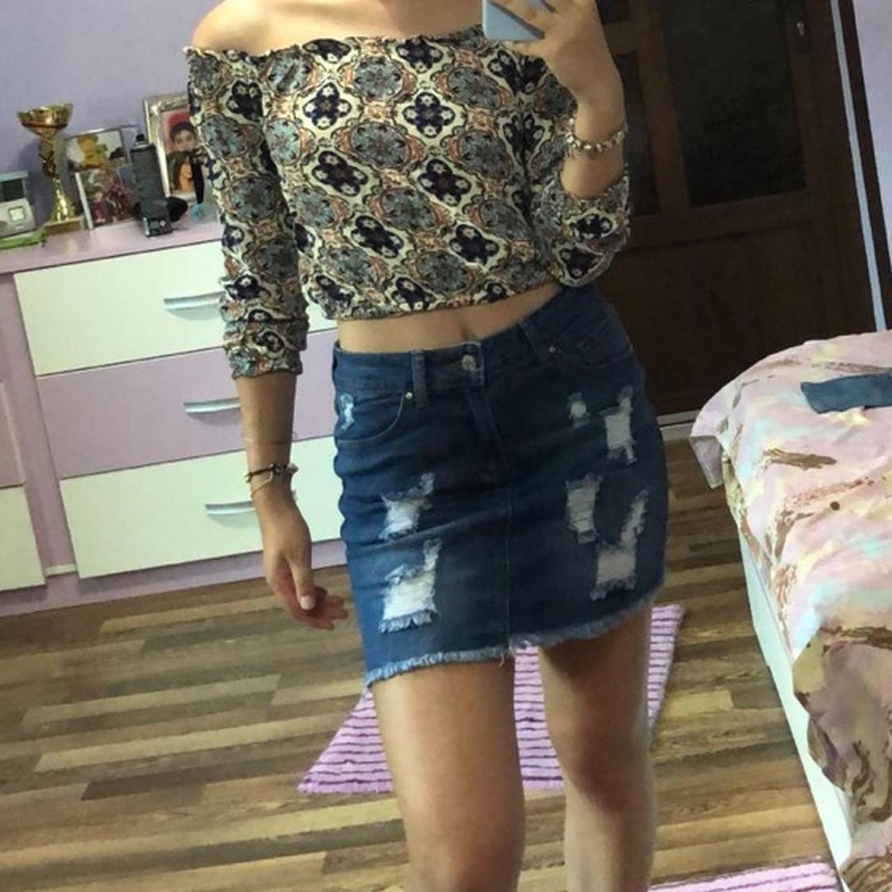 Stretchy ripped denim top skirt