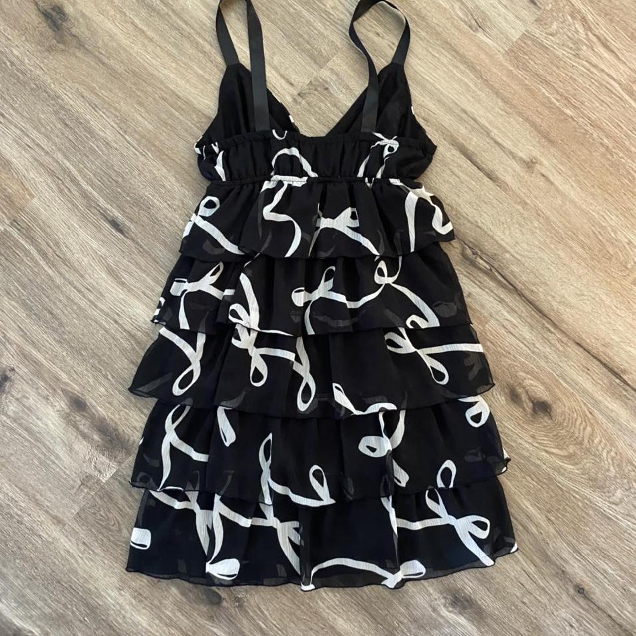 OLD NAVY BABYDOLL DRESS💫 love the ruffles on this... Depop