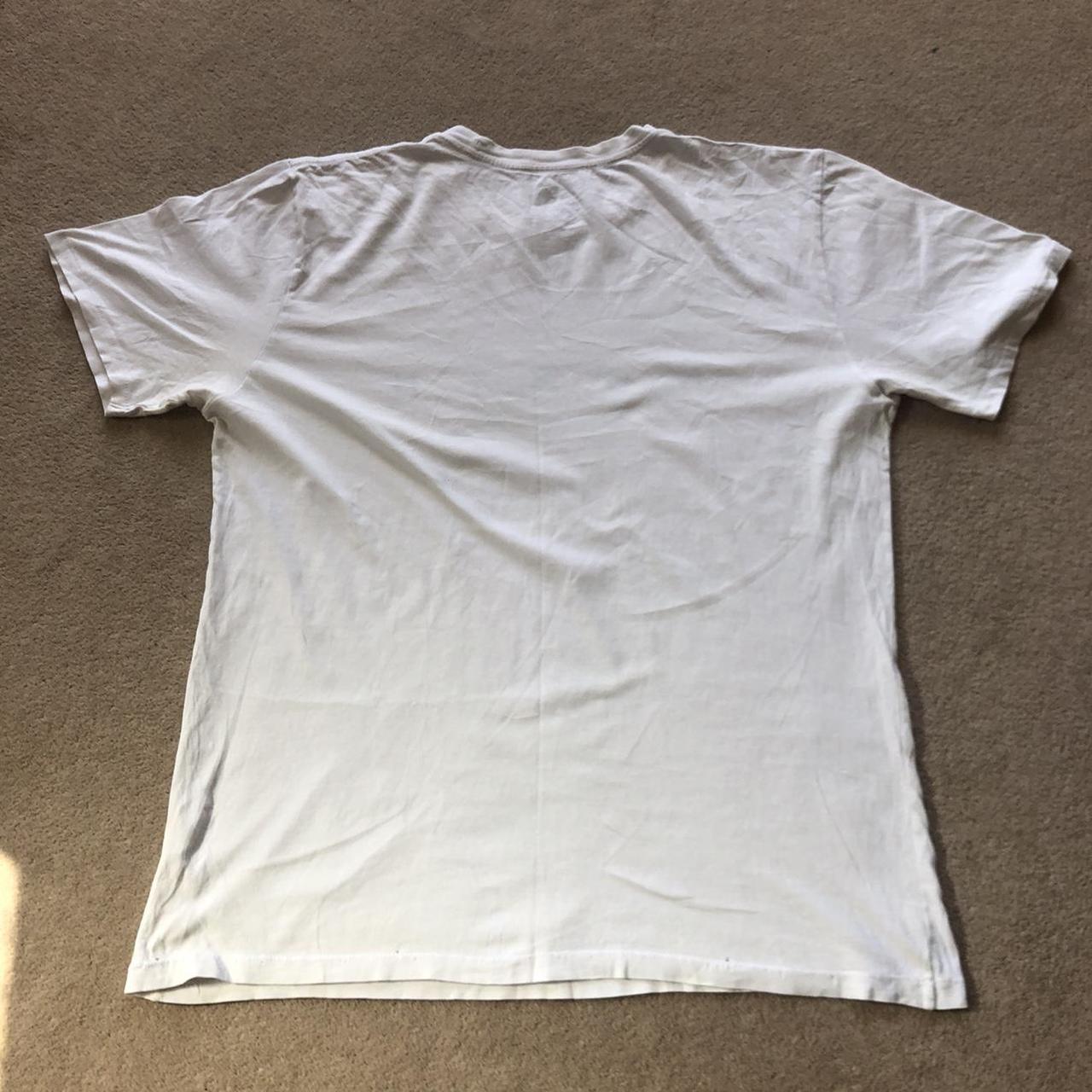 North Face White T-Shirt Size: Large Okay... - Depop