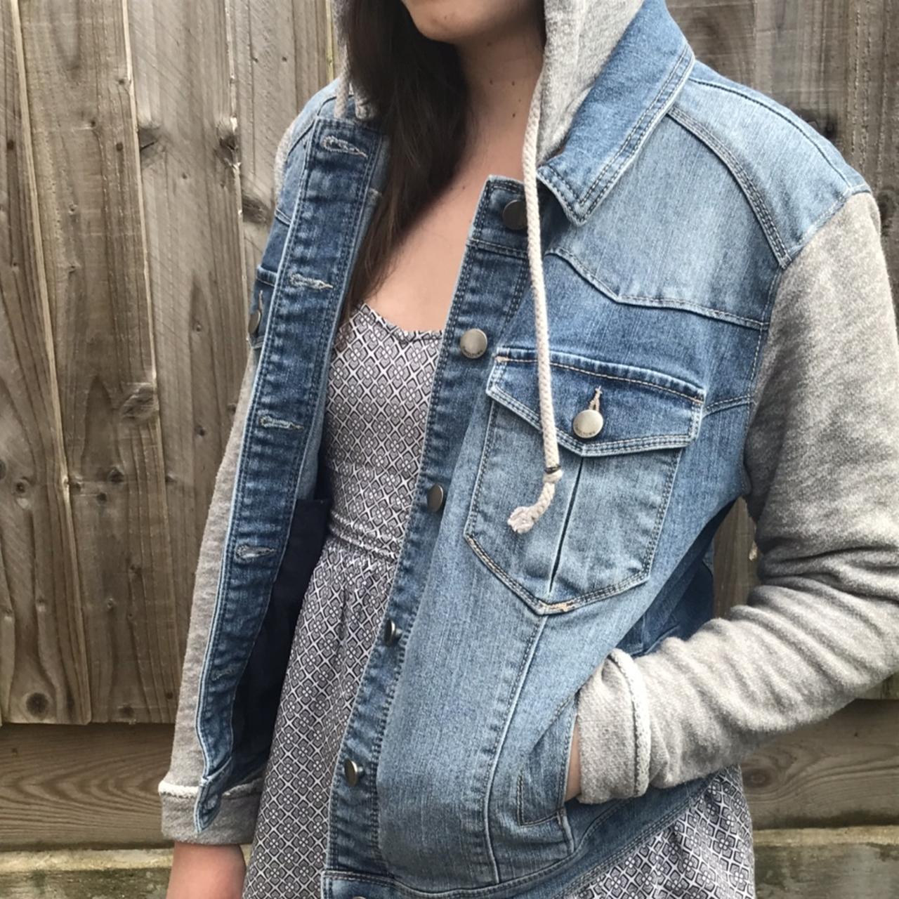 Denim jacket with jersey sleeves and detachable... Depop