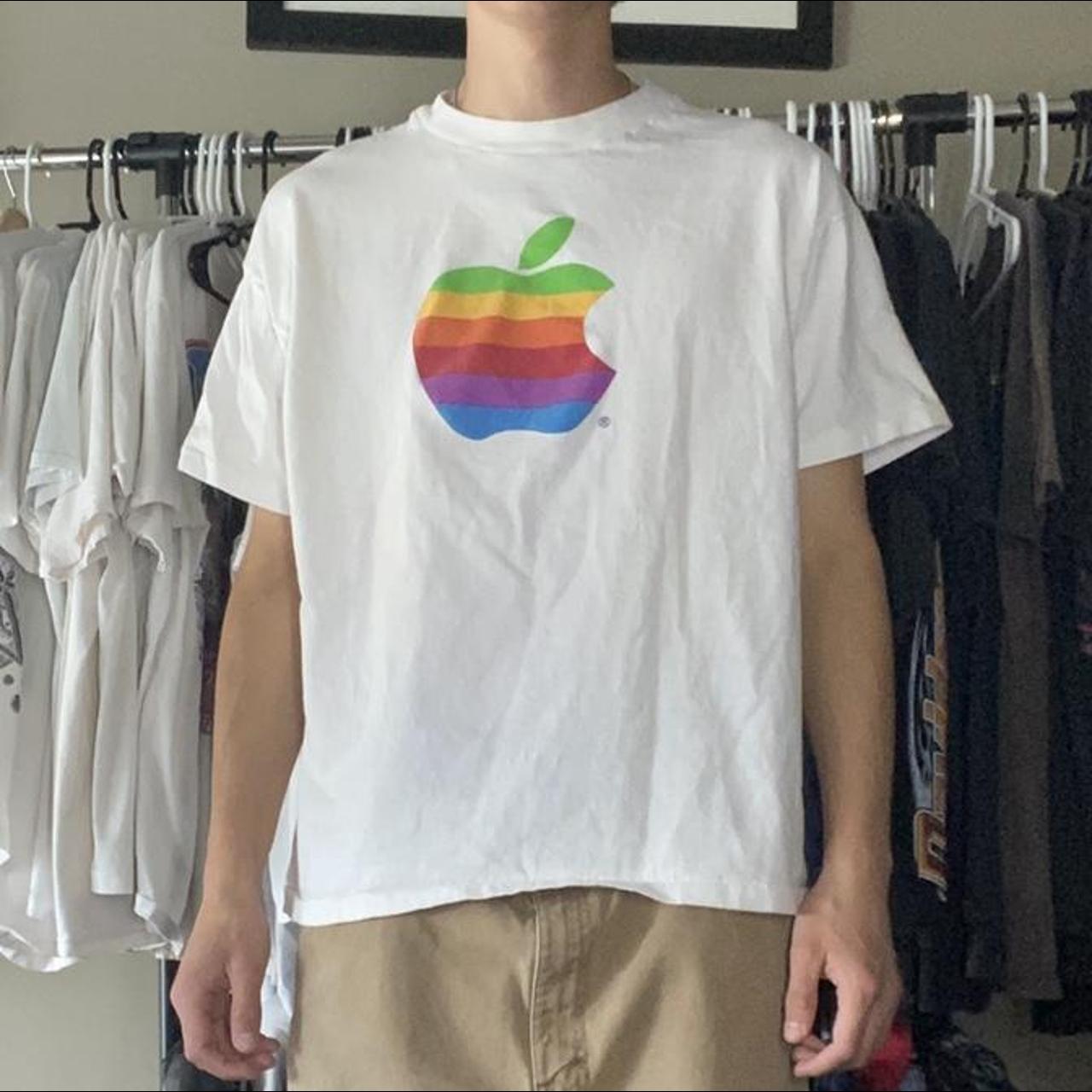 vintage apple tee