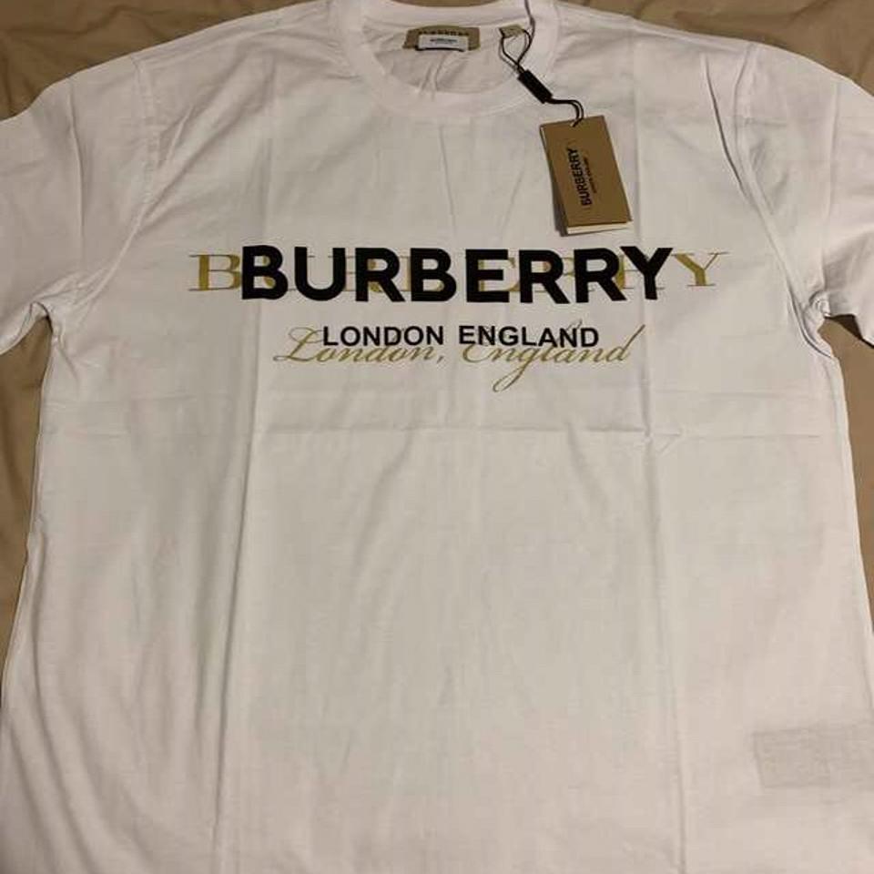 Burberry Men's T-shirt | Depop