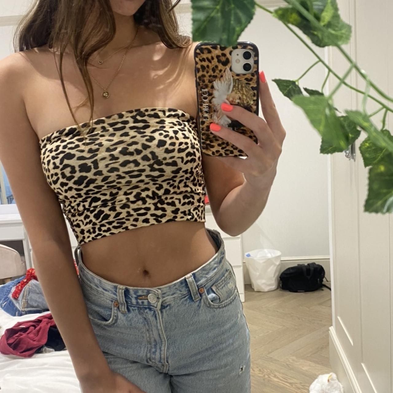 Subdued Leopard tube top Size XS - Depop