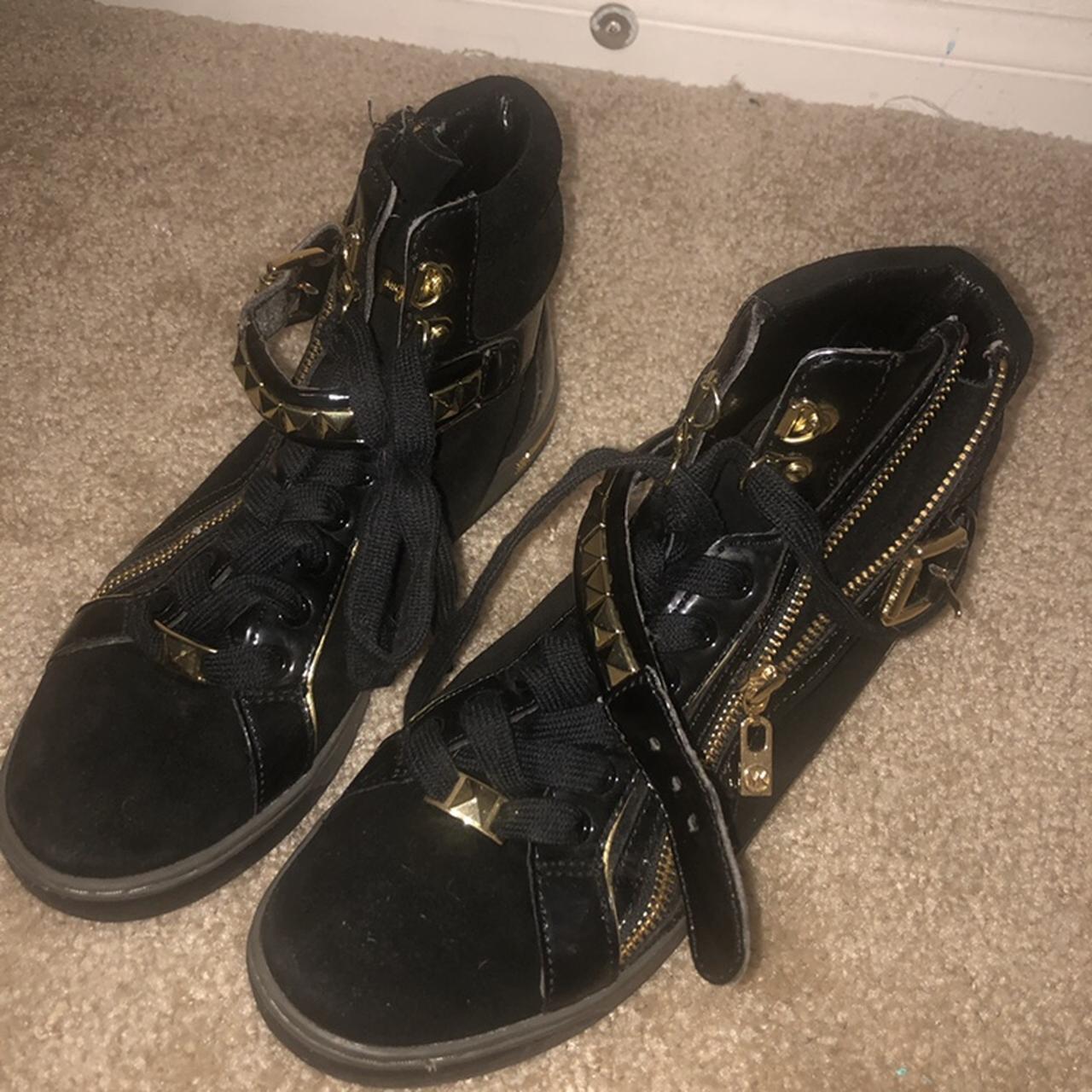 Michael Kors Women's Trainers | Depop