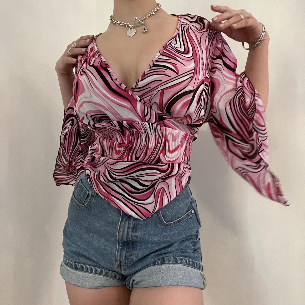 ANOTHER INSANE 90s does 70s blouse! Such a popular... - Depop