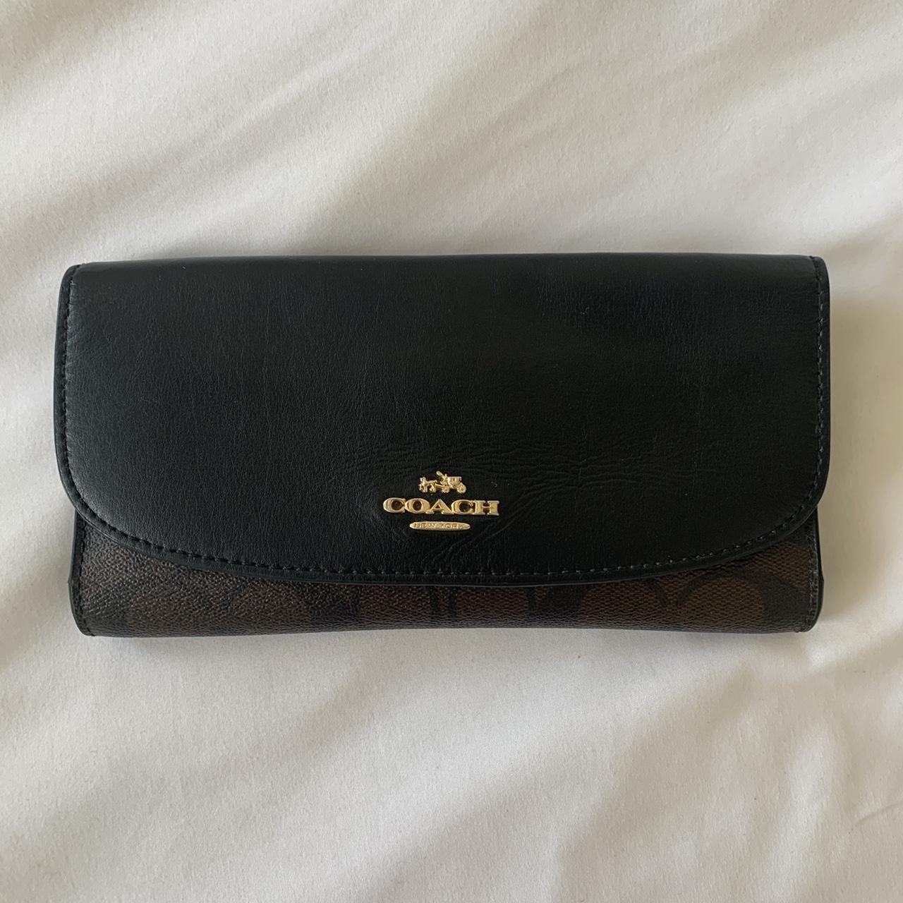 Y2K Coach wallet in used condition— please watch the... - Depop