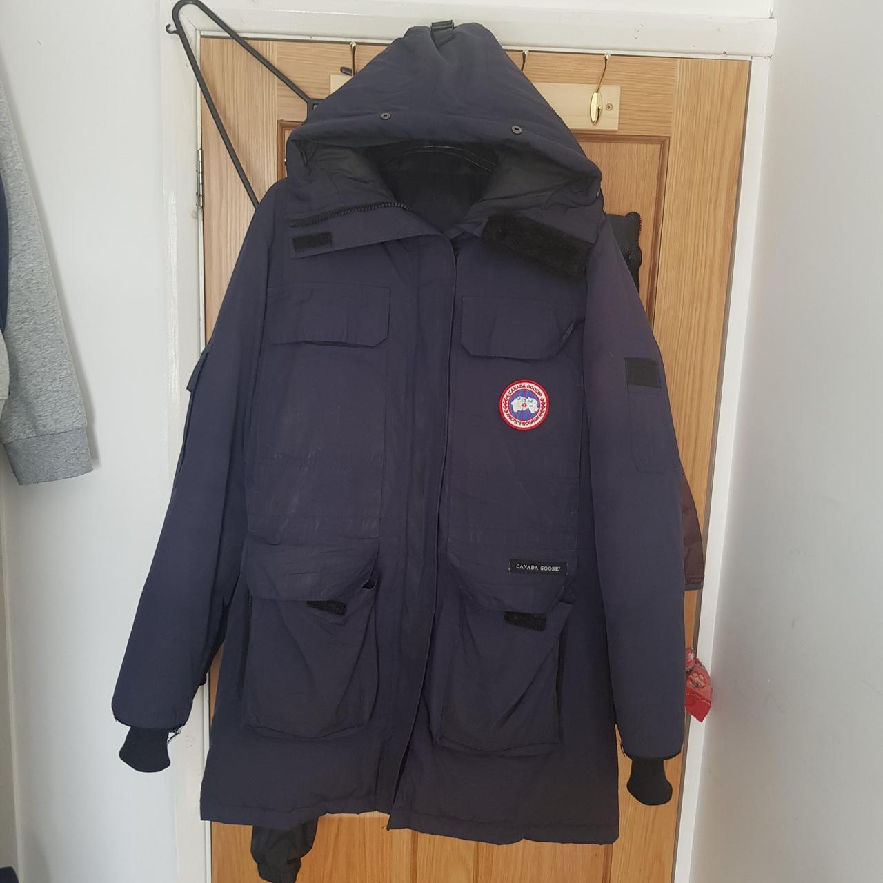 Used Canada goose parka Size small. Zip is faulty,... - Depop