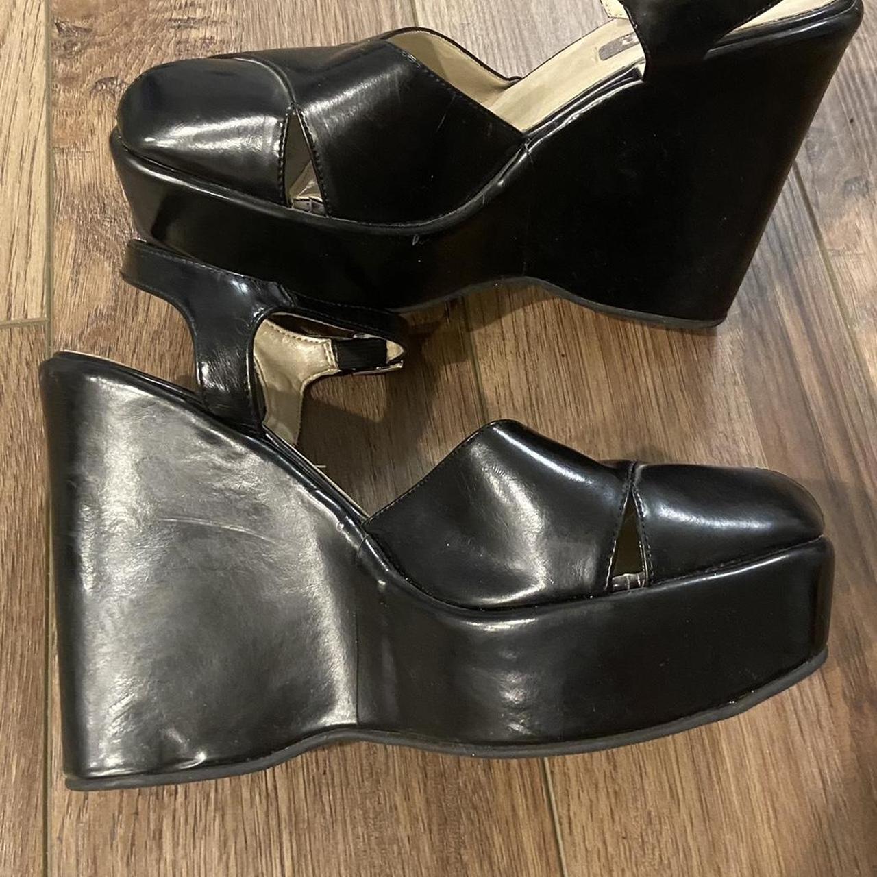Women's Black Sandals Depop