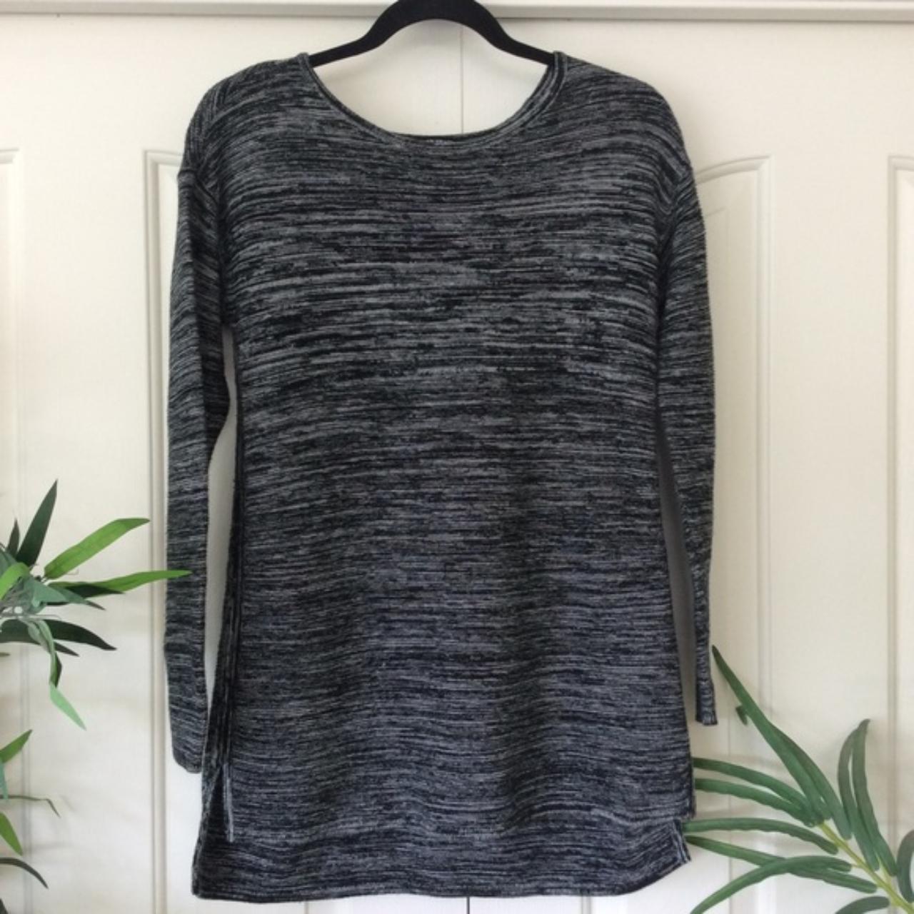ellen tracy black sweater