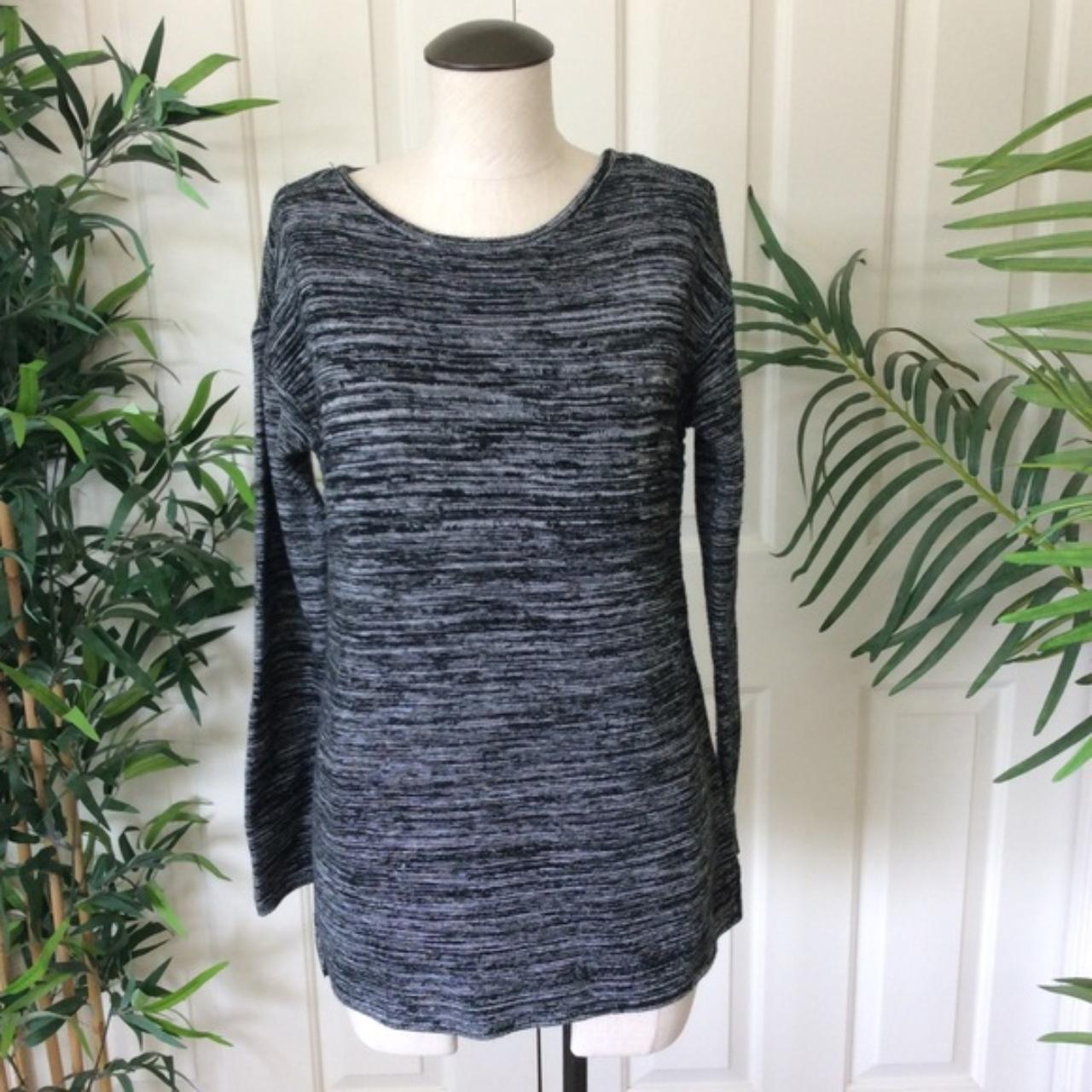 ellen tracy black sweater