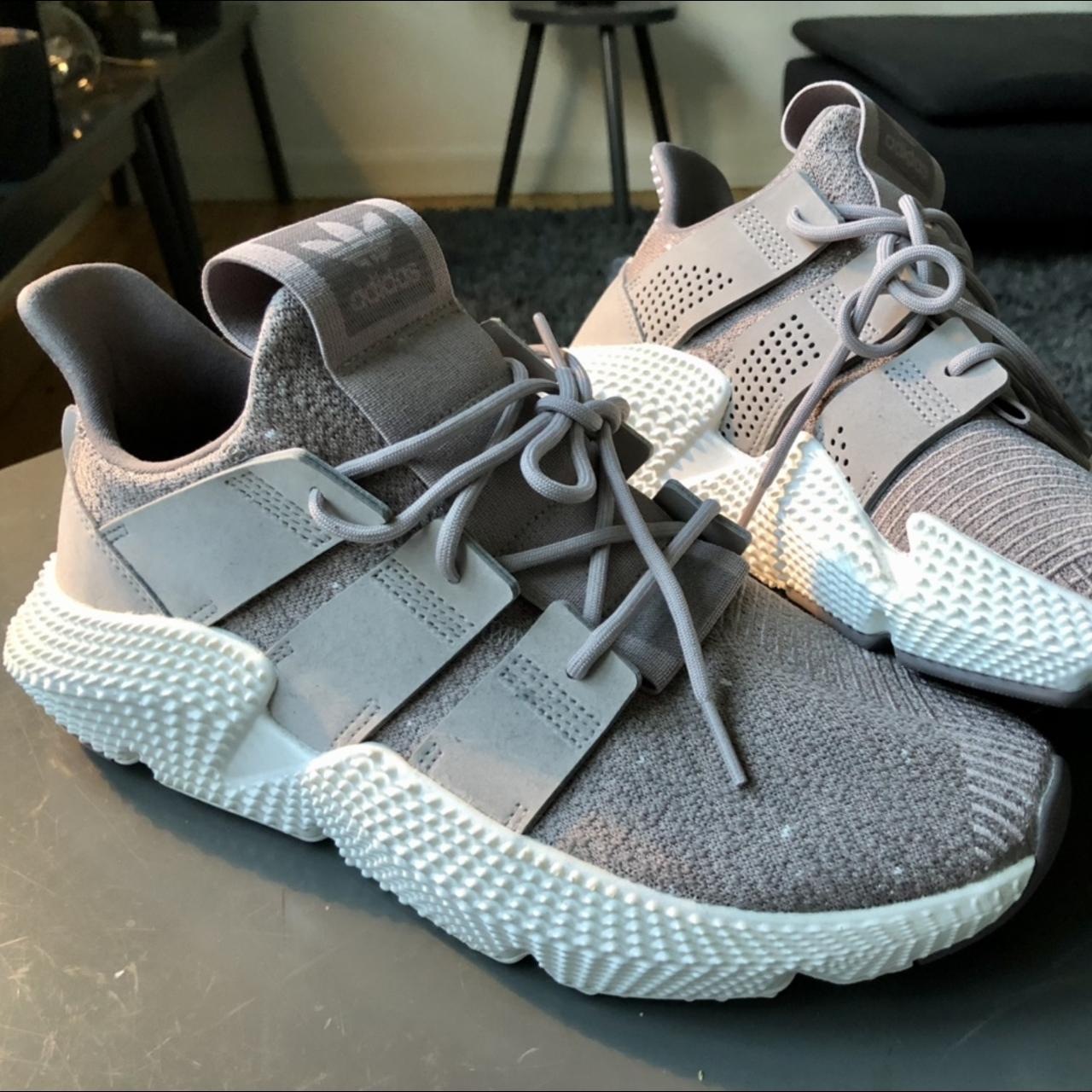 Adidas prophere vapour store grey & tech earth