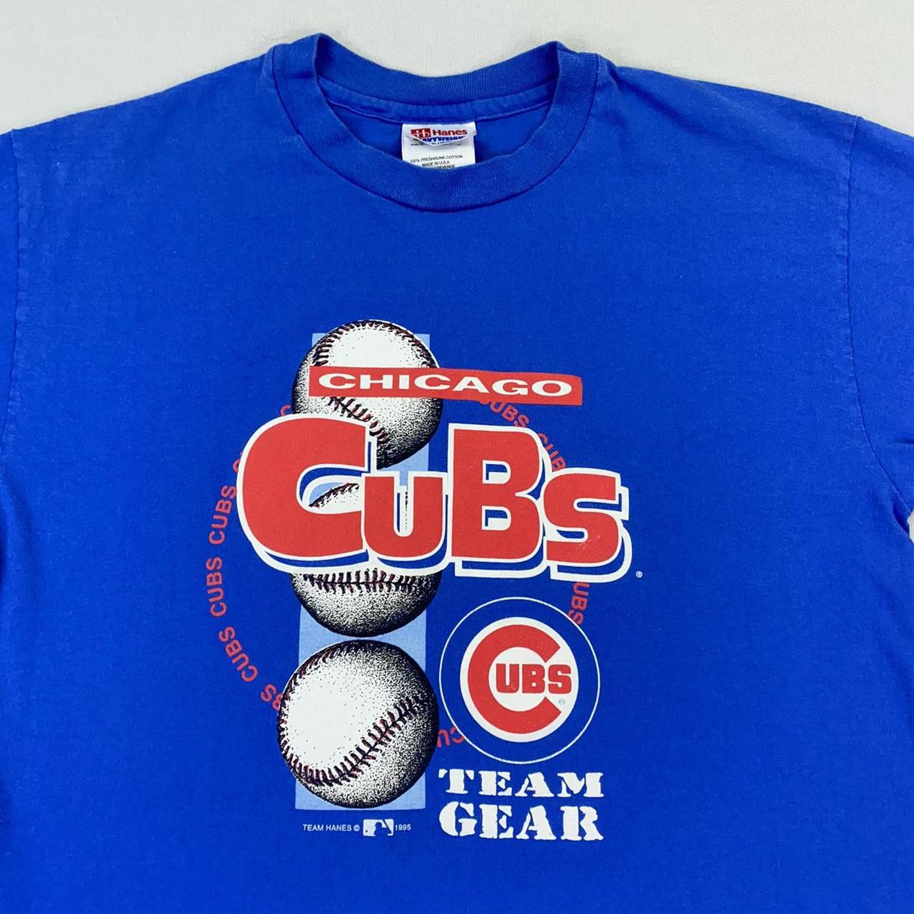 1995 Chicago Cubs Shirt. Great little vintage - Depop