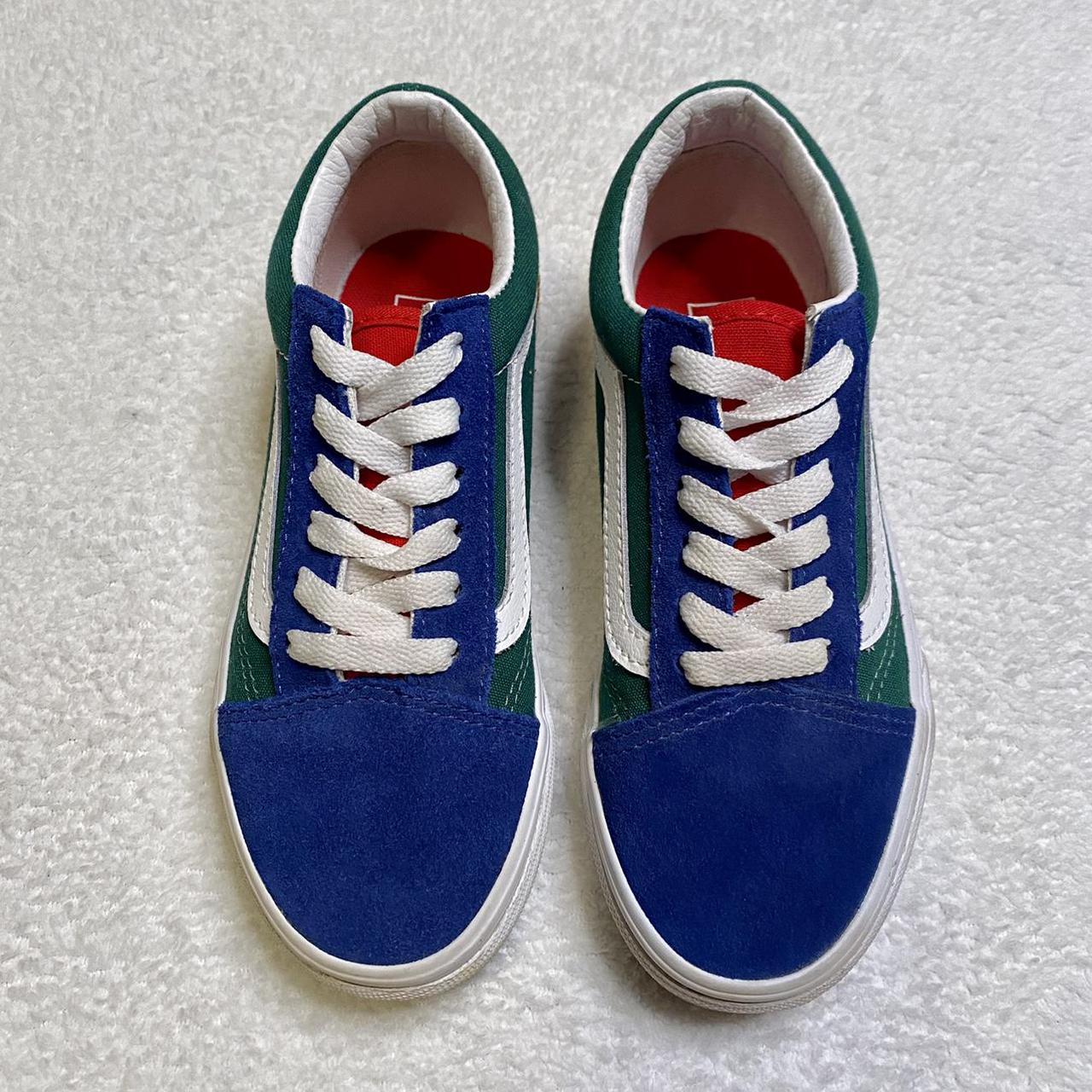 Womens yacht club store vans