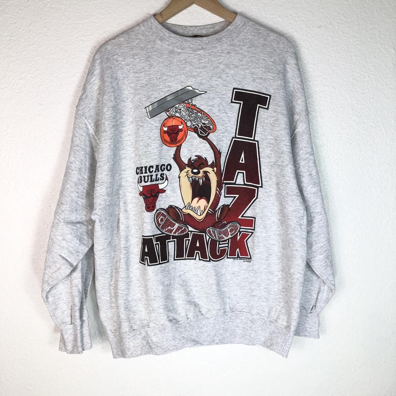 Vintage Chicago bulls sweater Looney tunes Taz Depop