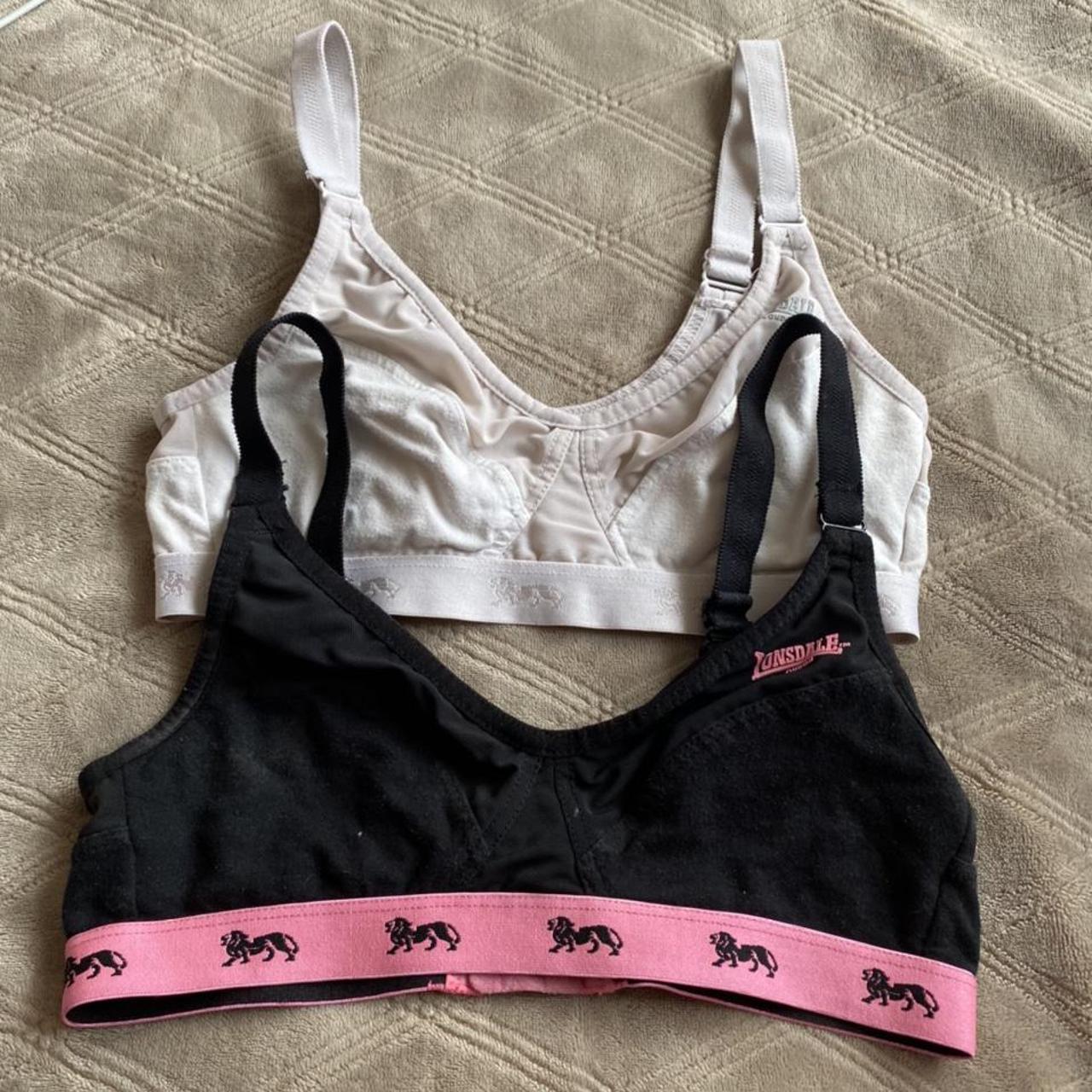 Lonsdale Women's Sports Bra💒 £7 for one or £12 for - Depop