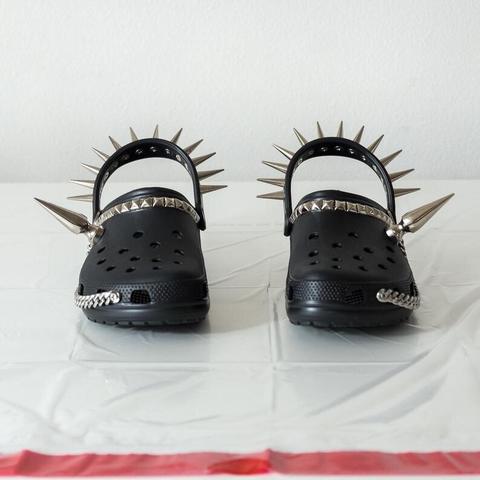 You Can Now Buy 'Goth Crocs' With Spikes And Chains - LADbible