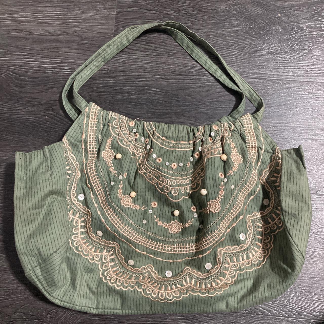 Green beaded large capacity Accessorize shoulder bag - Depop