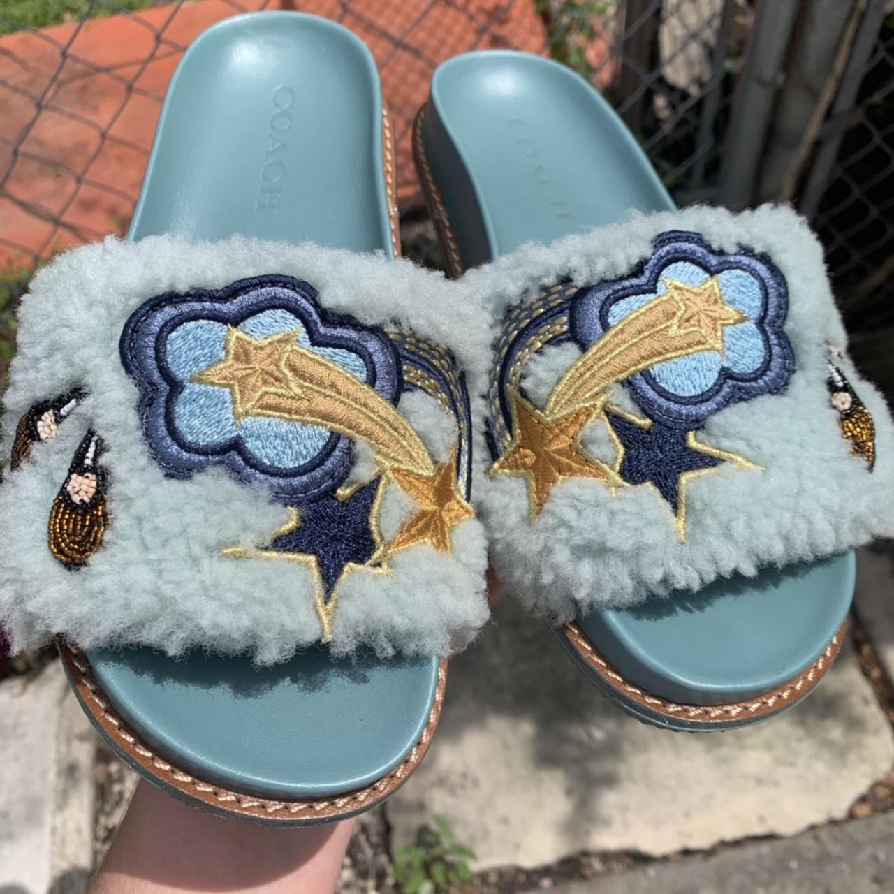 coach fuzzy slides wore them a few times but as Depop