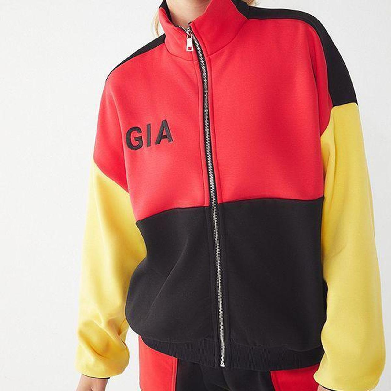 I am gia on sale red and yellow jacket