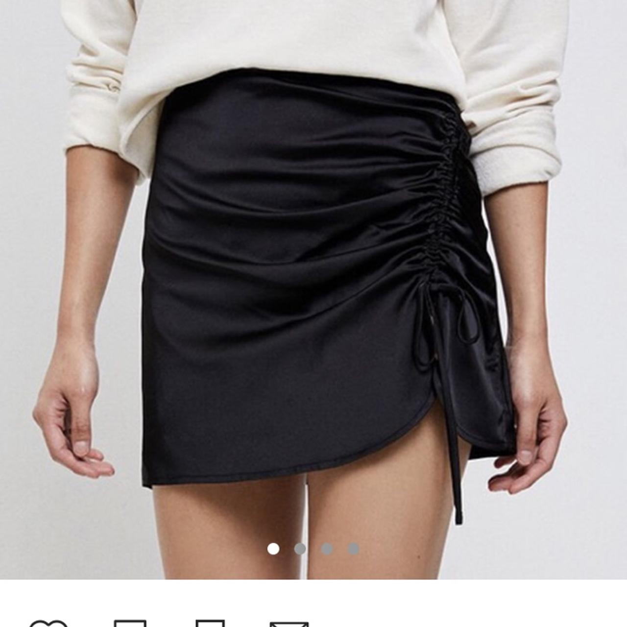 KENDALL + KYLIE Women's Skirt | Depop