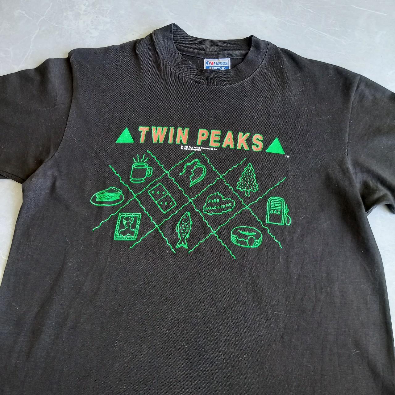 Twin Peaks shirt from 1990 Size xlarge Used - Depop