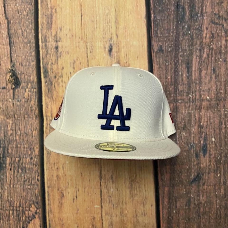 Purple Dodgers 7 3/4 fitted hat from lids. Never - Depop