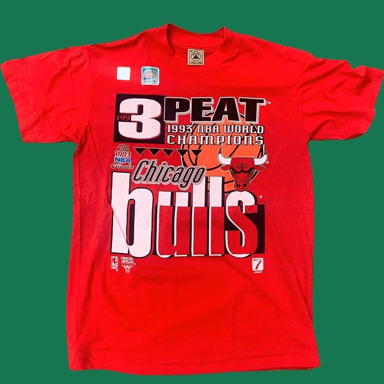 VINTAGE CHICAGO BULLS 3PEAT GRAPHIC TEE -Size... - Depop