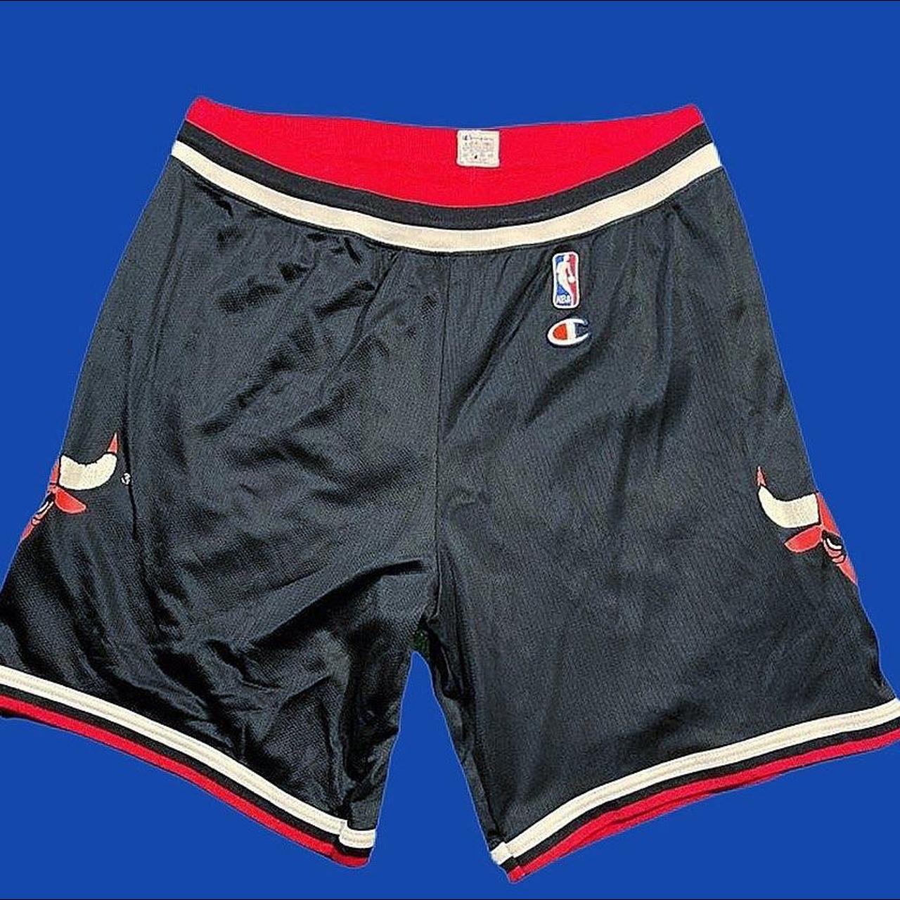 Vintage Champion Chicago Bulls pinstripe shorts Sz - Depop