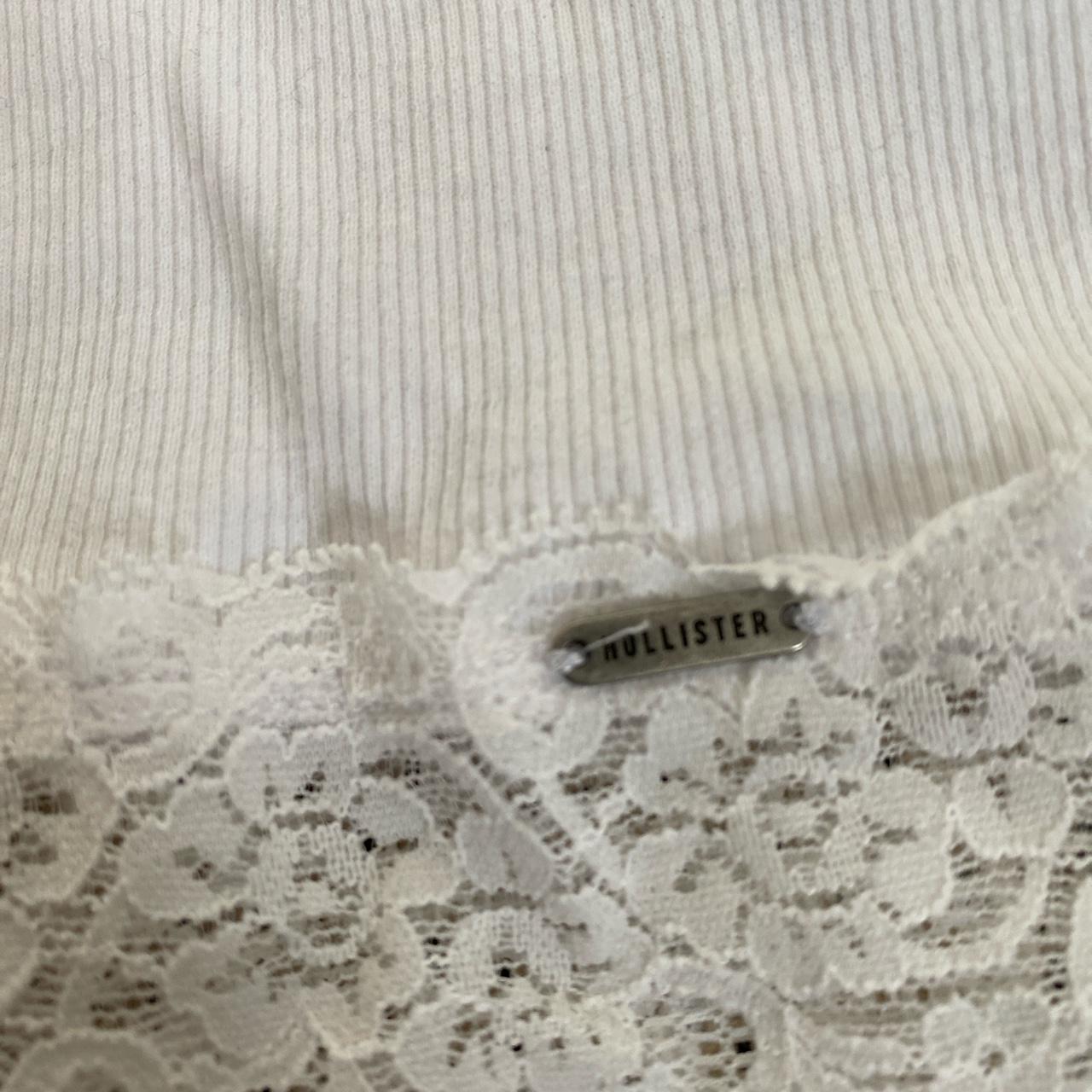 Hollister white lace trim baby tee, perfect condition