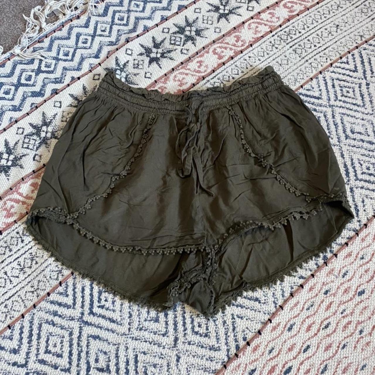 Primark shorts worn a few times would fit 810 Depop