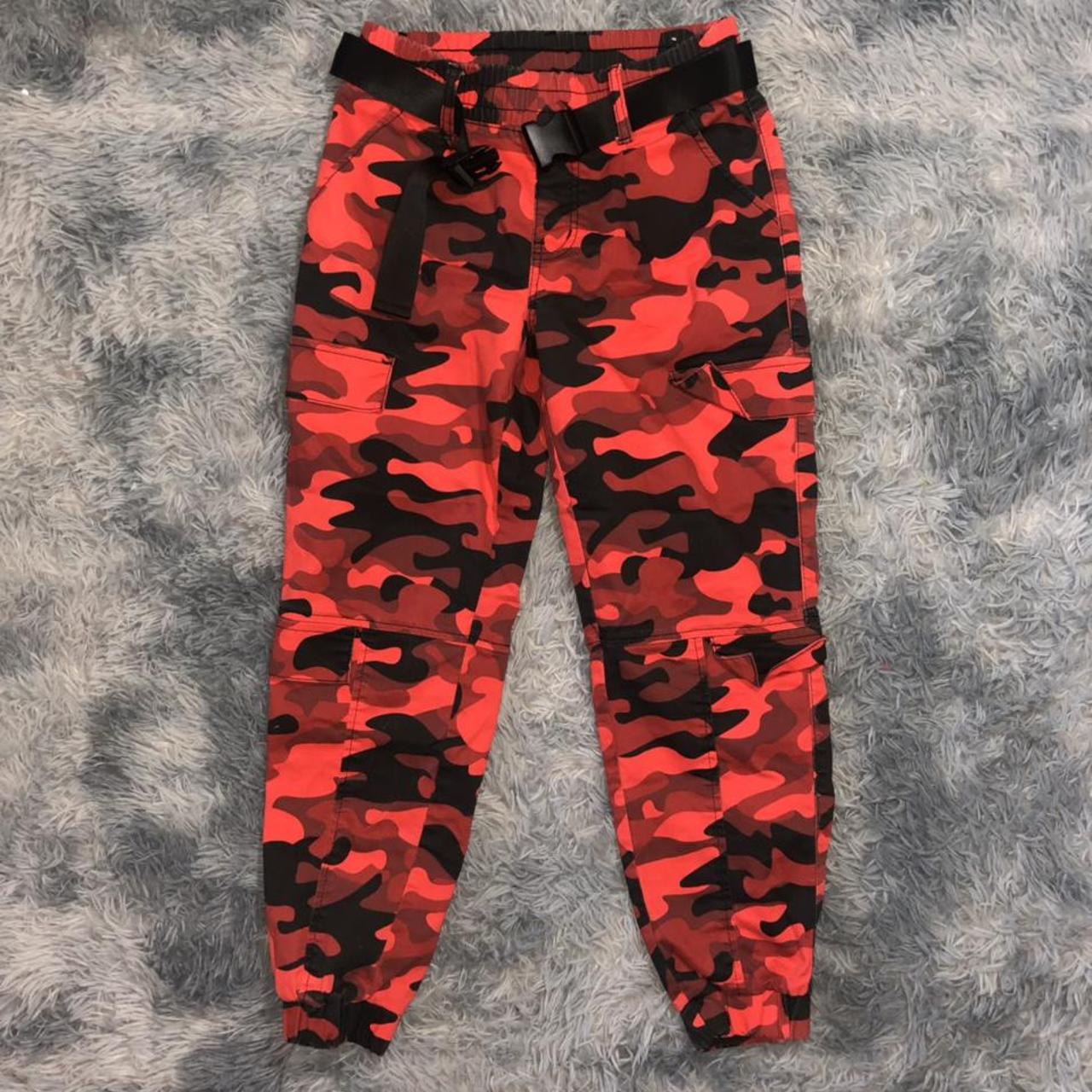 Red and black camo cargo pants. Size 7/28, in great... - Depop