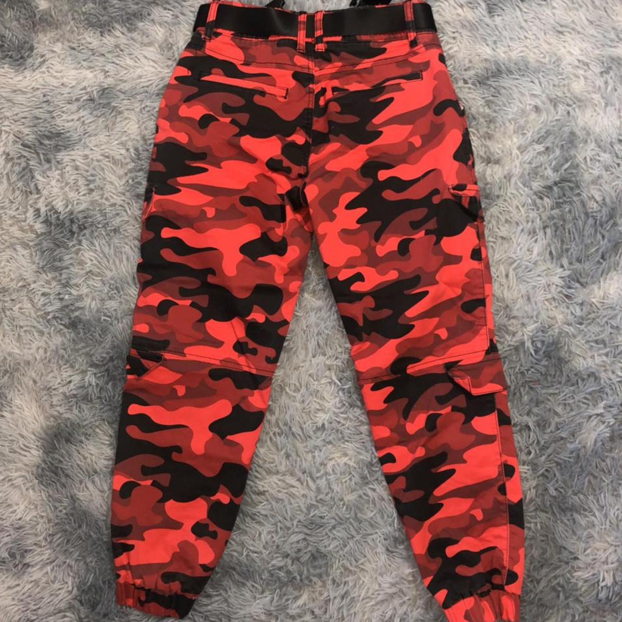 Red and black camo cargo pants. Size 7/28, in great... - Depop