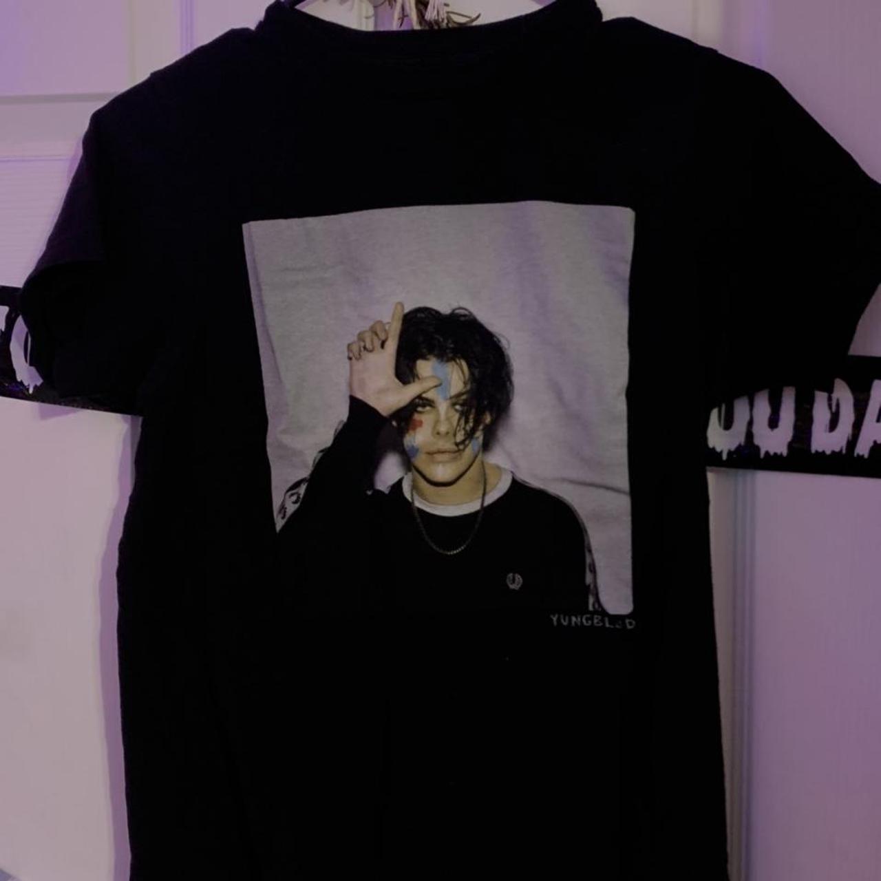 yungblud shirt hot topic