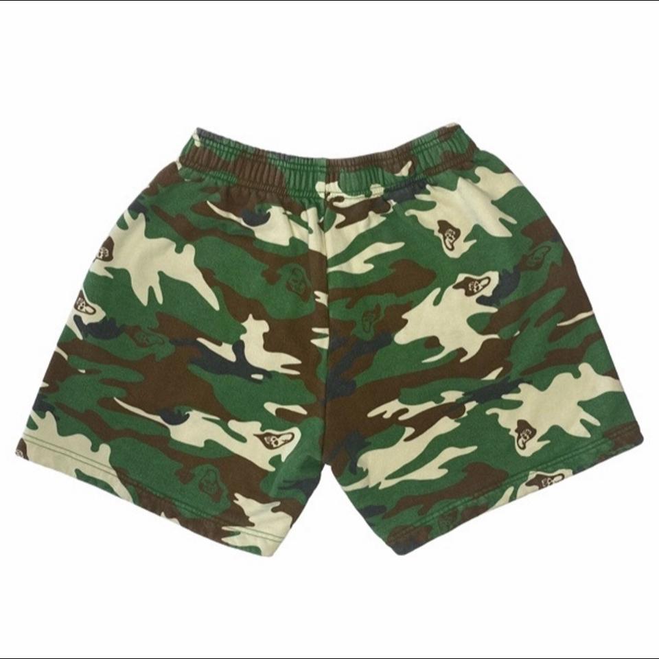 WARREN LOTAS REAPER CAMO SWEAT SHORTS SIZE XL BRAND... - Depop