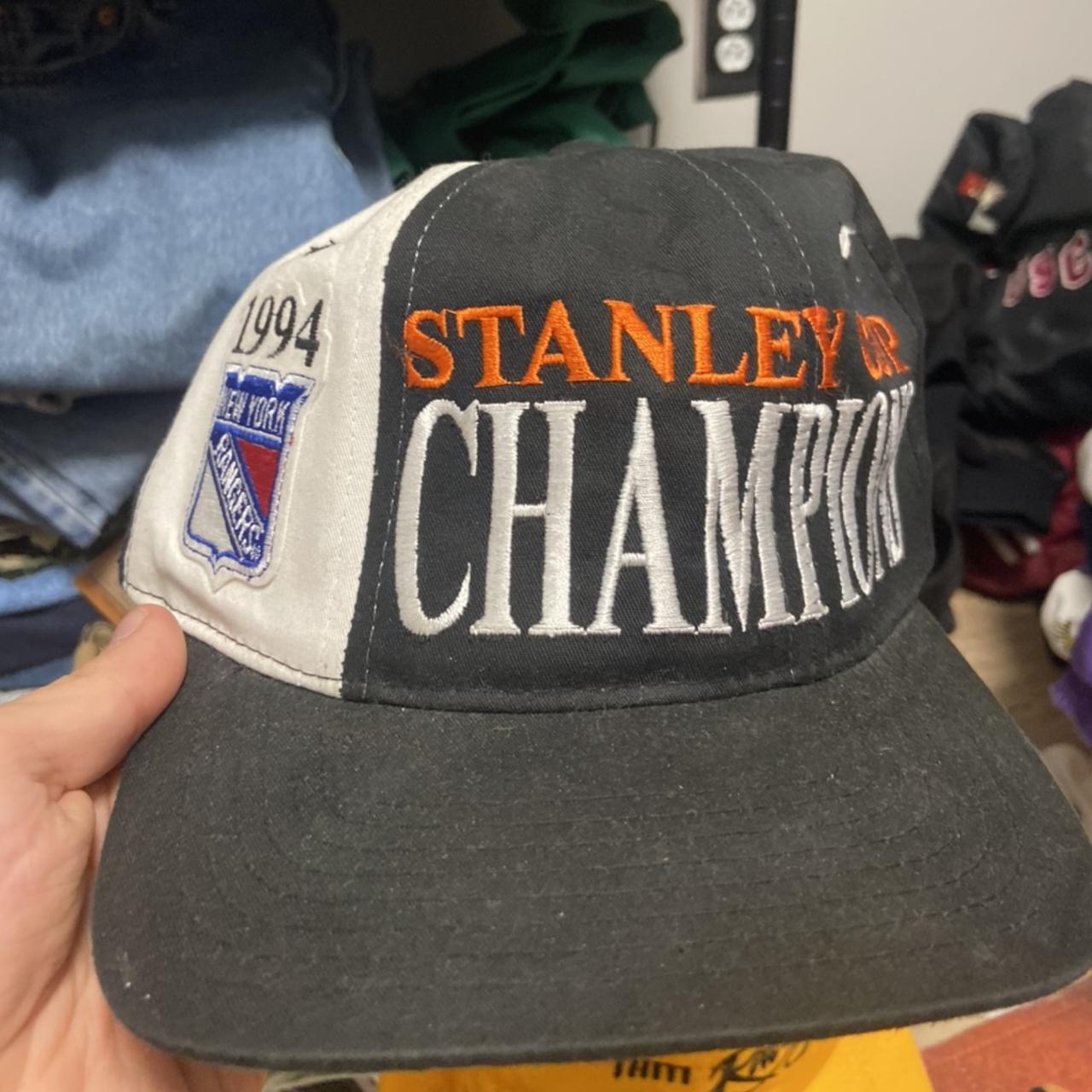 Vintage 1994 Starter NHL Stanley Cup Champions New - Depop