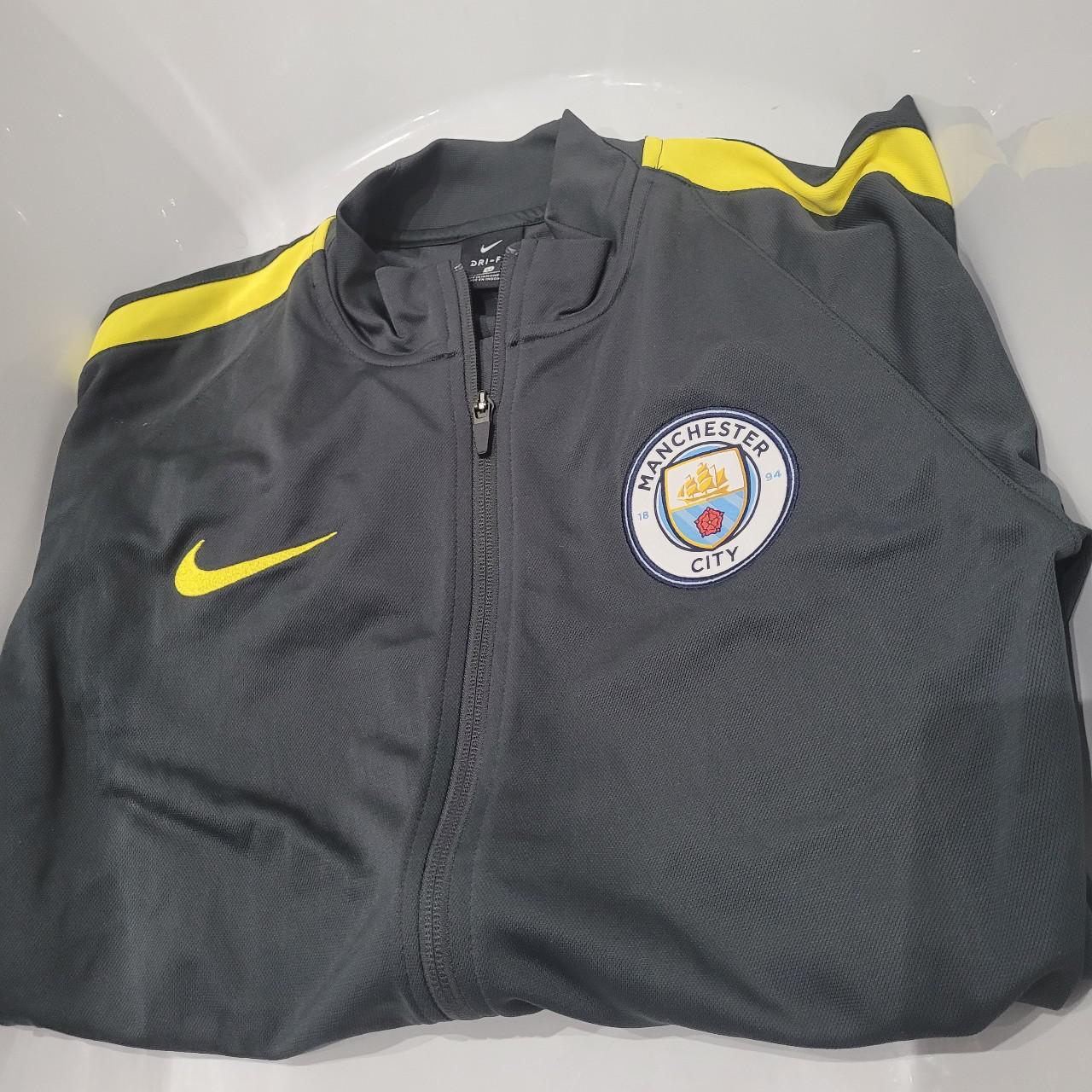 NIKE Manchester City training top/zip up... - Depop