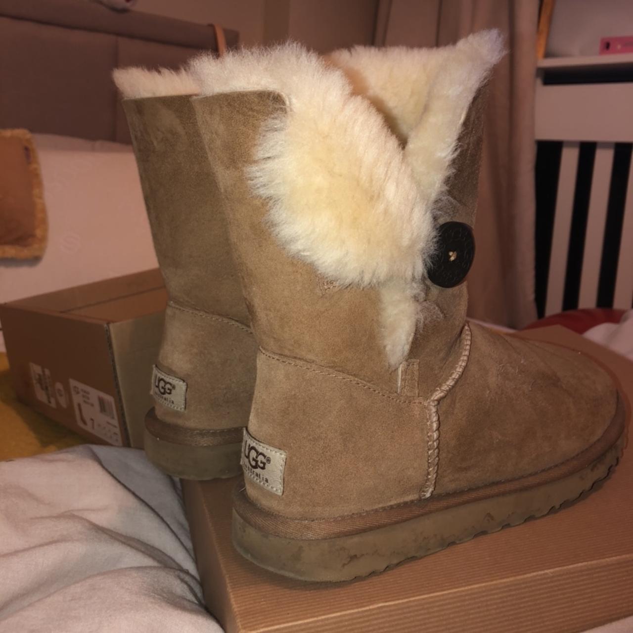 Ugg boots sale 5.5