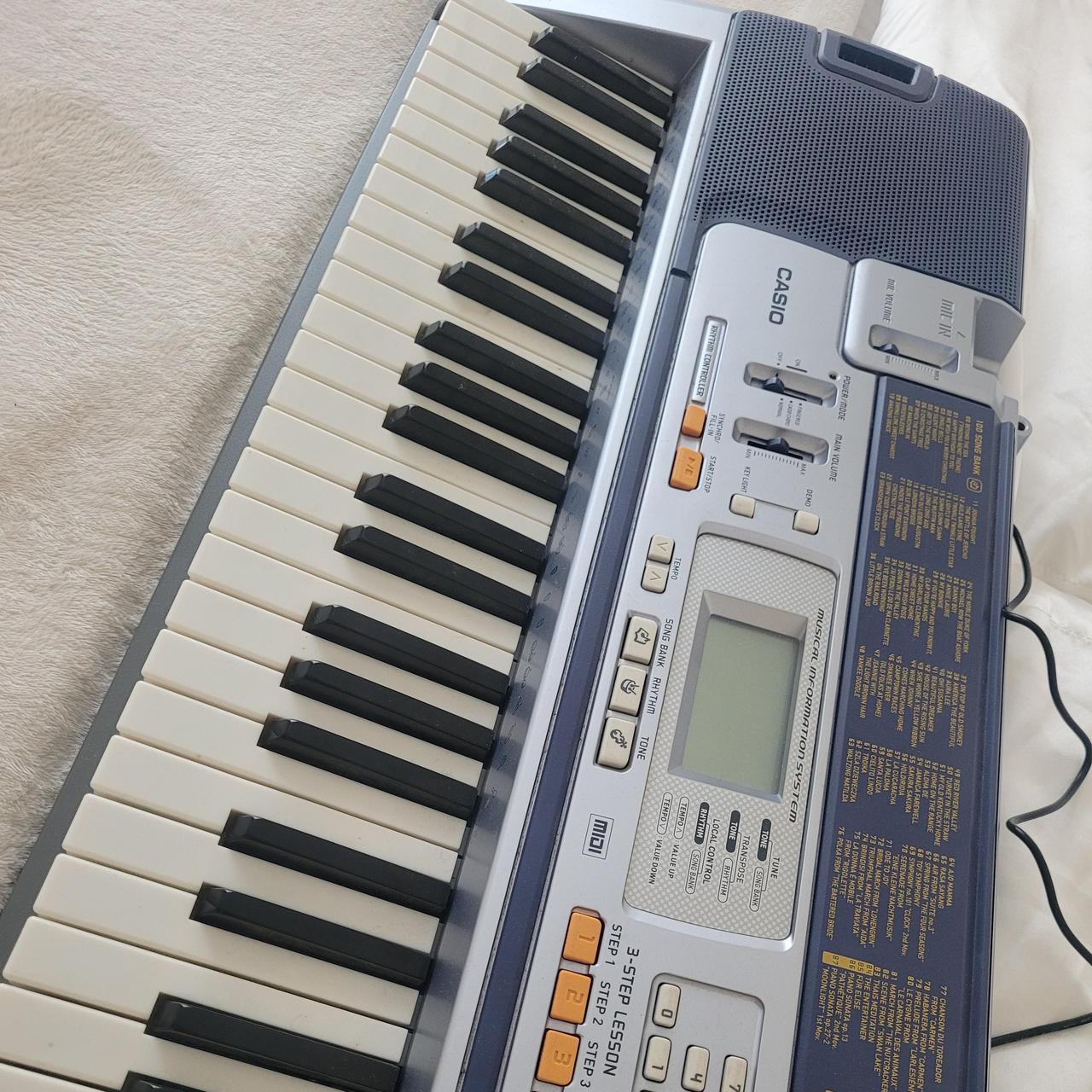 Casio lighting keyboard LK 110 I have had this. Depop