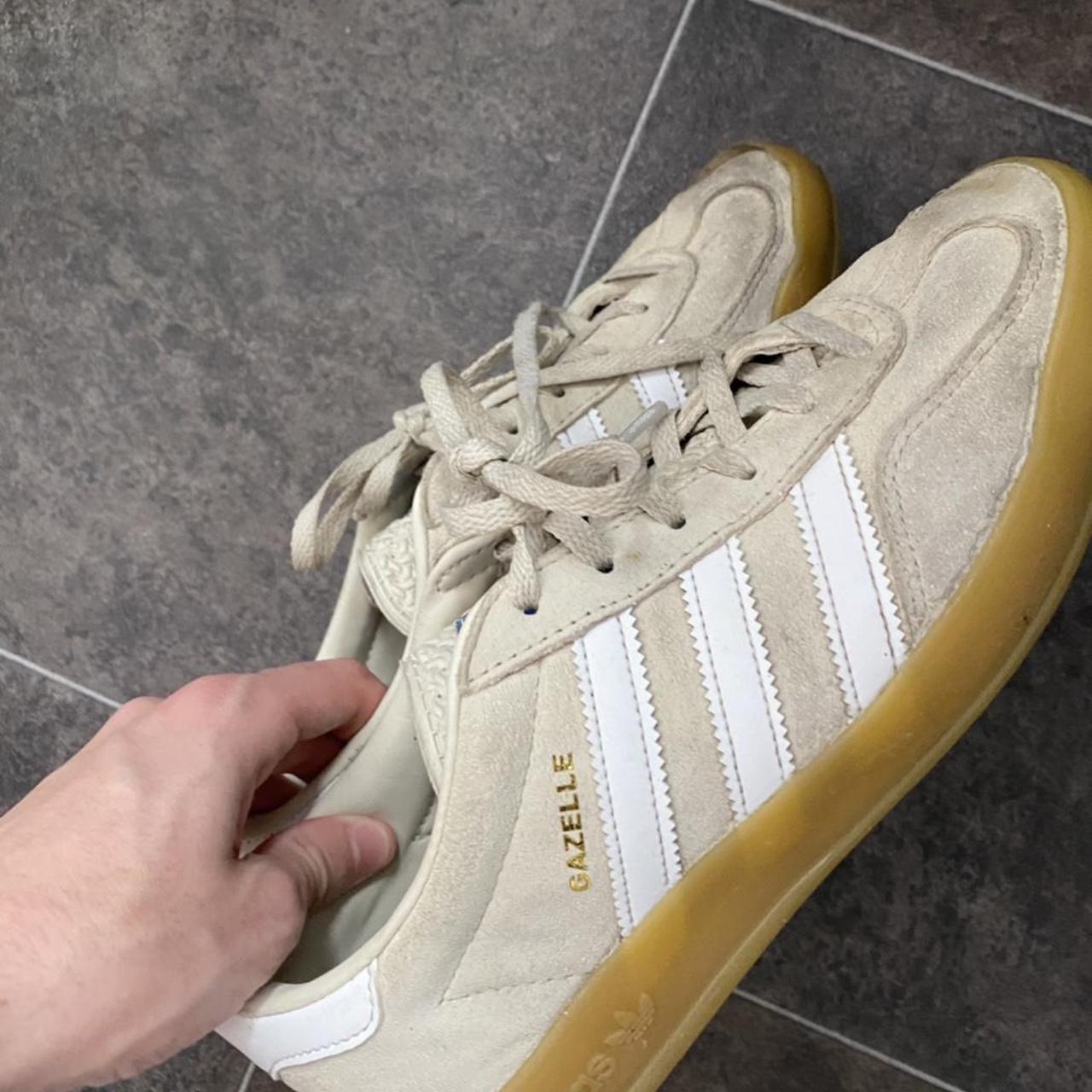 adidas gazelle tan